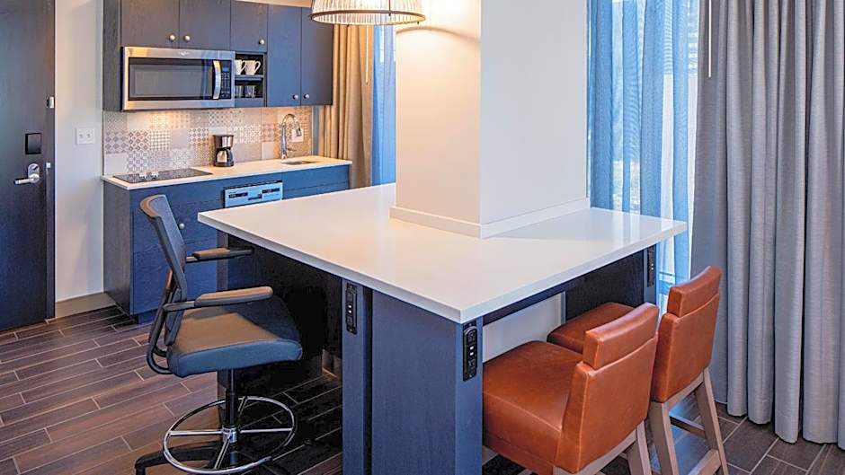 Hyatt House Tampa Downtown