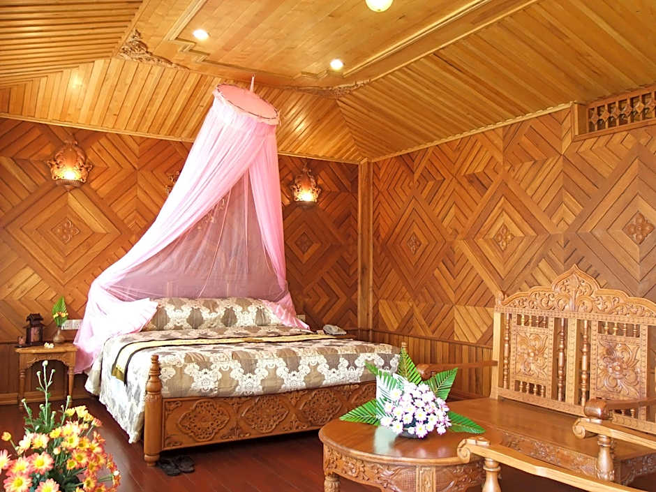 KMA Kaytumadi Hotel