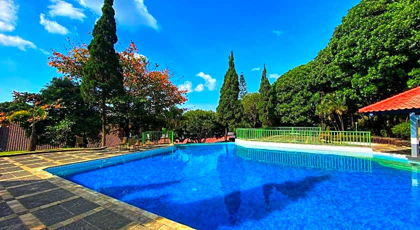 Grand Whiz Hotel Bromo