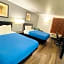 Pinckneyville Inn and Suites