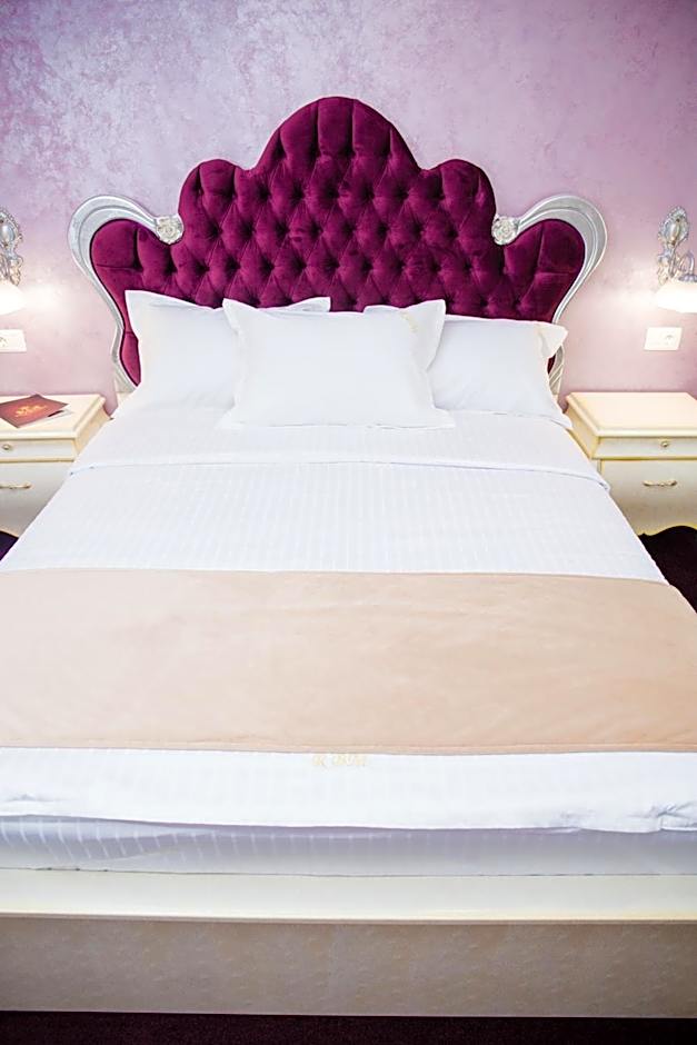 Royal Boutique Mangalia Breeze