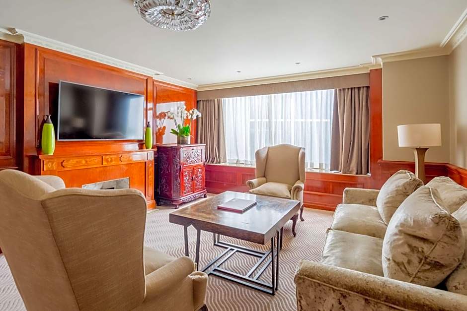 Radisson Blu Edwardian Heathrow, Heathrow Airport