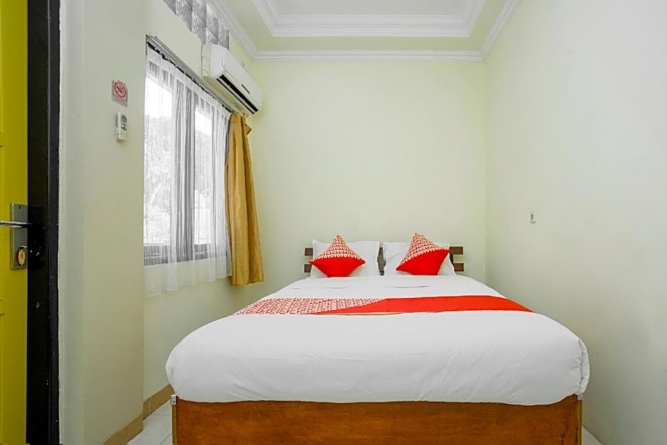 OYO 2319 Tengkawang Residence