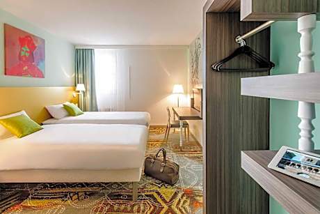 All Comfort Twin Rooms include twin beds