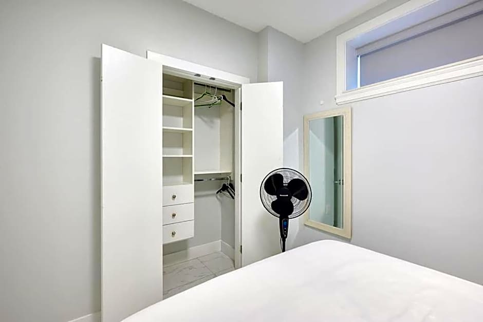 Basement Suite In Vancouver