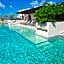 'Syrena Luxury Caribbean' Heart of Playa del Carmen - Fast Wi-fi - Sea Views