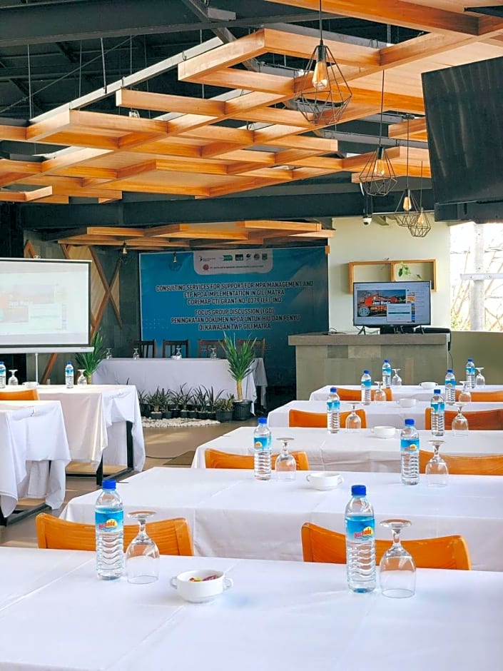 Royal Regantris Trawangan