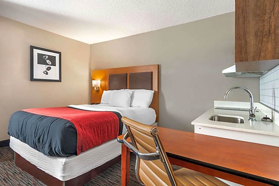 MainStay Suites Springfield IL