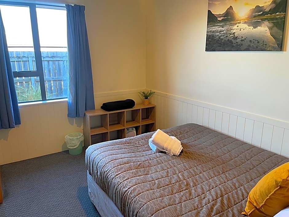 Snow Denn Lodge
