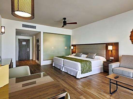 Riu Atoll - All Inclusive