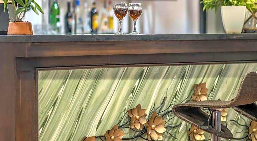 Marcian Garden Hotel