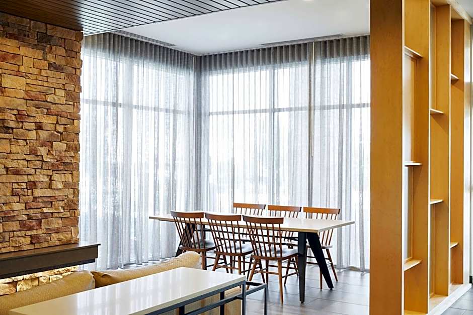 Fairfield Inn & Suites by Marriott Kansas City Belton