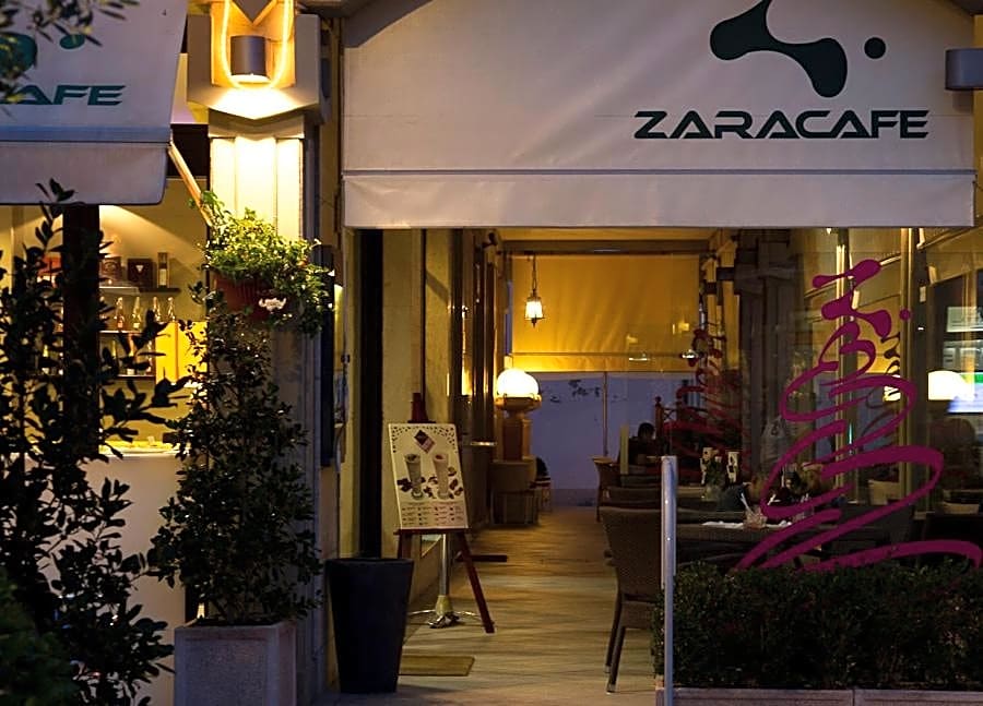 Zara Rooms & Suites