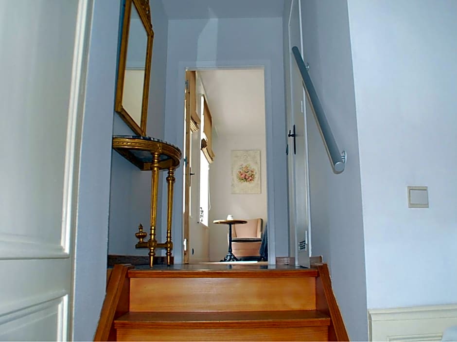 Skindles Guesthouse