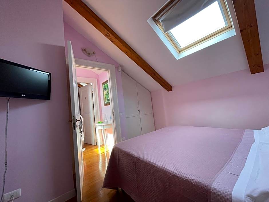 The Secret Garden Relais