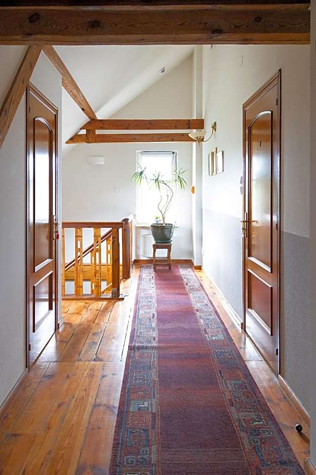 Mleczarnia Hotel Restauracja