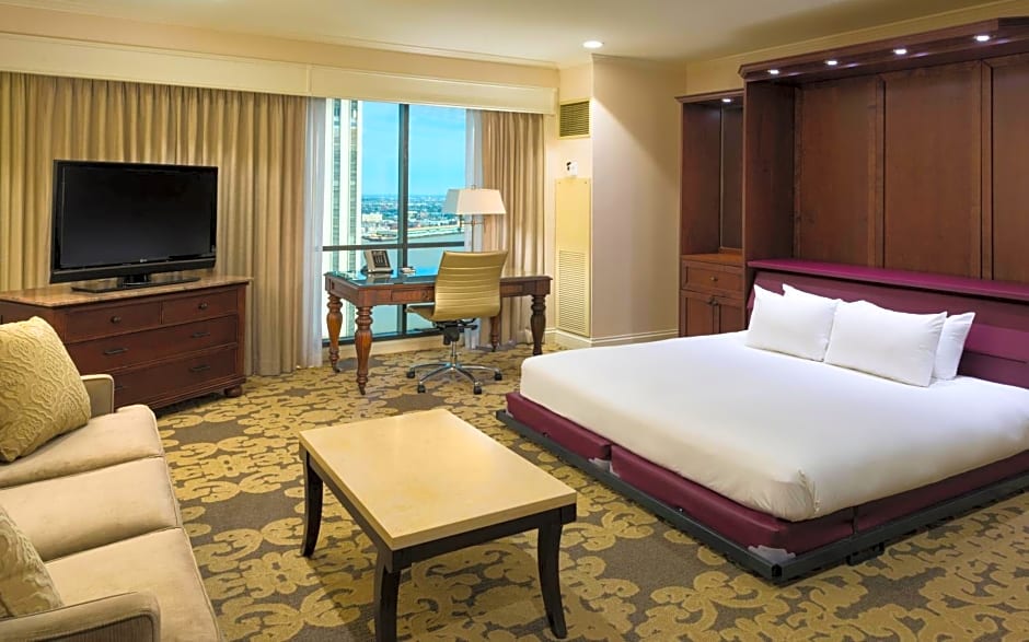 Hilton New Orleans Riverside