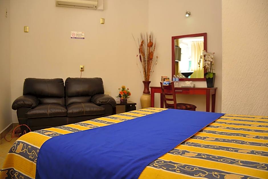 Hotel Paradise Inn