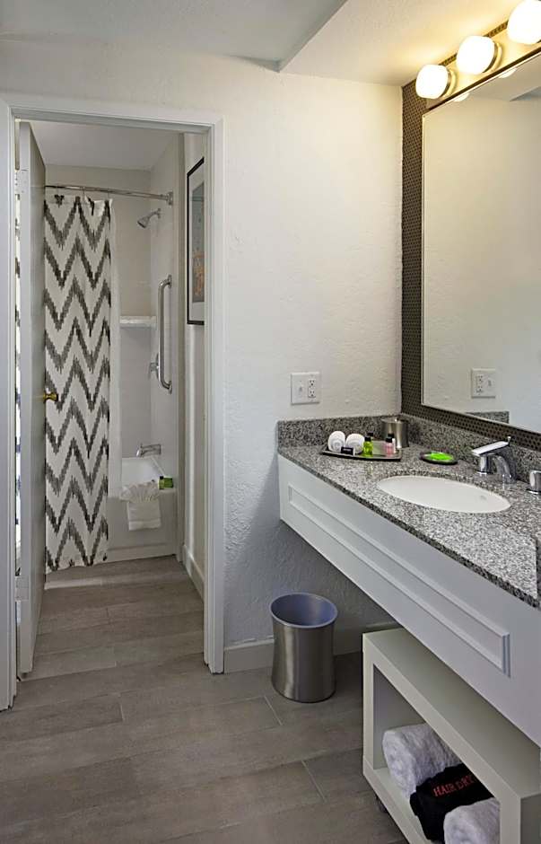 The Inn At Venice Beach