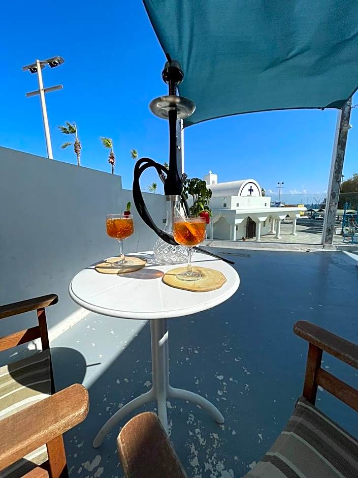 Ocean Dreams Suites - By the Harbour