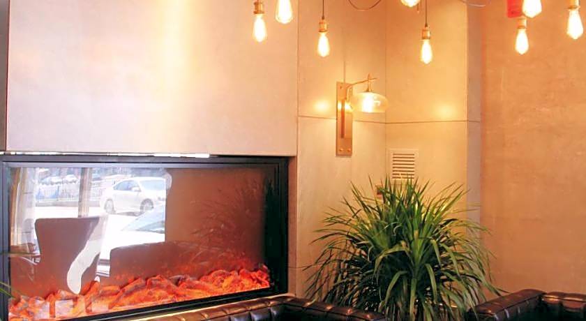 James Joyce Coffetel Qinhuangdao Wanda Plaza Railway Station