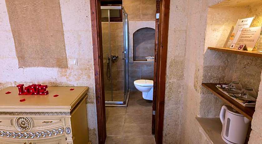 Cappadocia Eagle Cave Inn