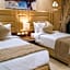 Diamond Land Hotel