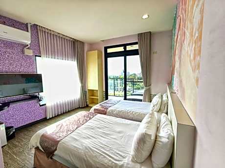 Deluxe Double Room with Balcony - Non-Smoking