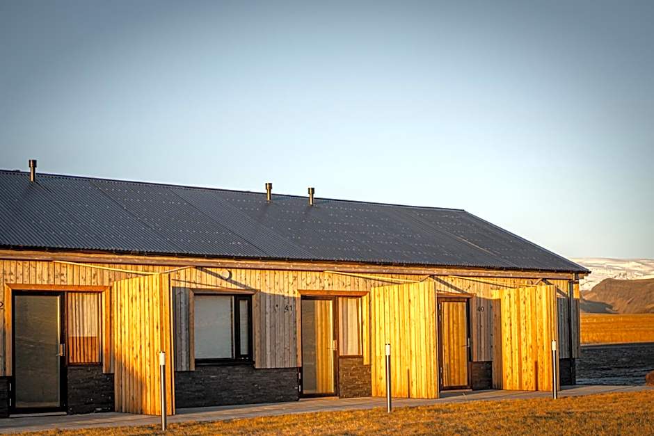 Black Beach Suites