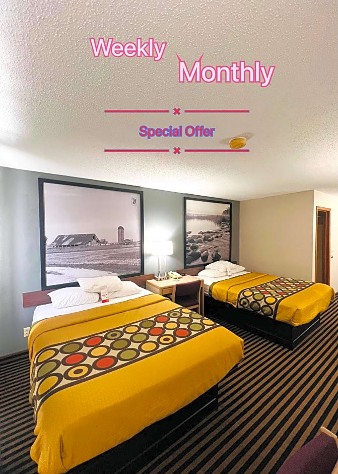 Super 8 by Wyndham Humboldt