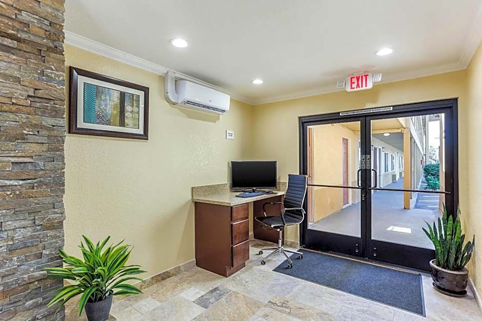 Quality Inn Escondido San Diego North County