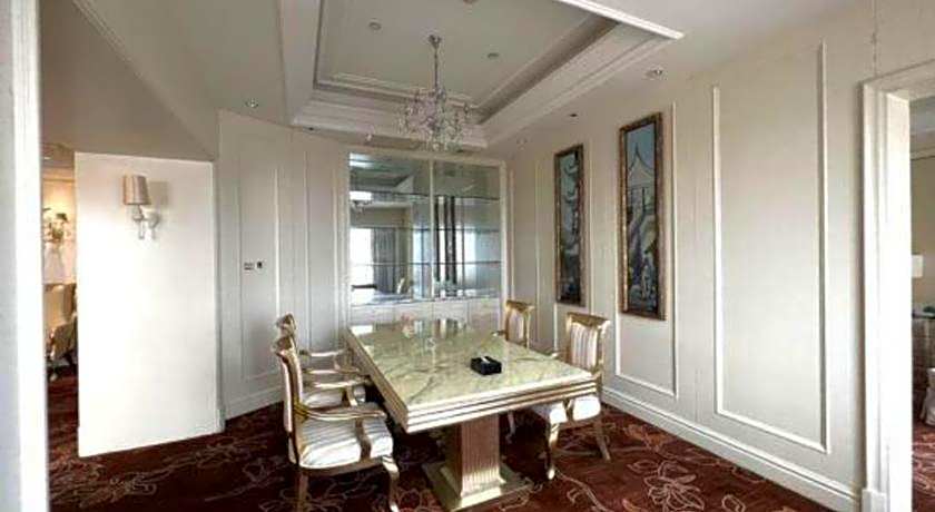 Yuncheng Jianguo Hotel