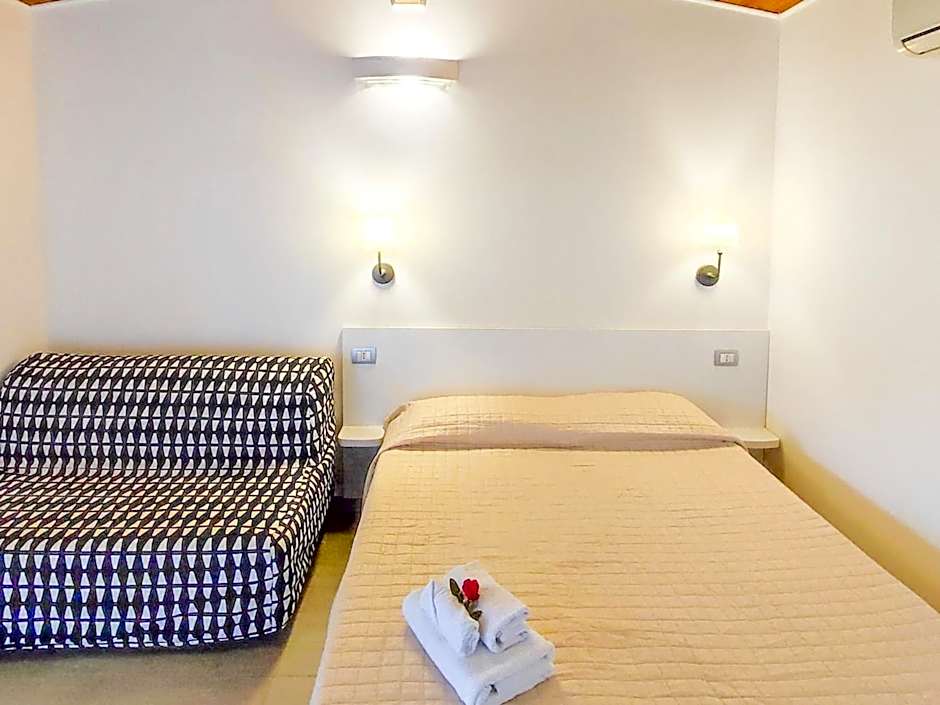 Arco delle Rose Rooms