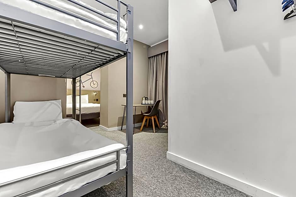 Heeton Concept Hotel - Kensington London