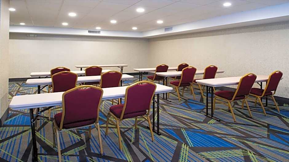 Holiday Inn Express Cincinnati West By IHG