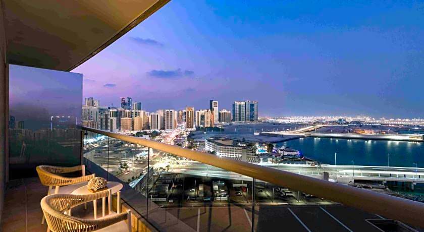 Beach Rotana - All Suites