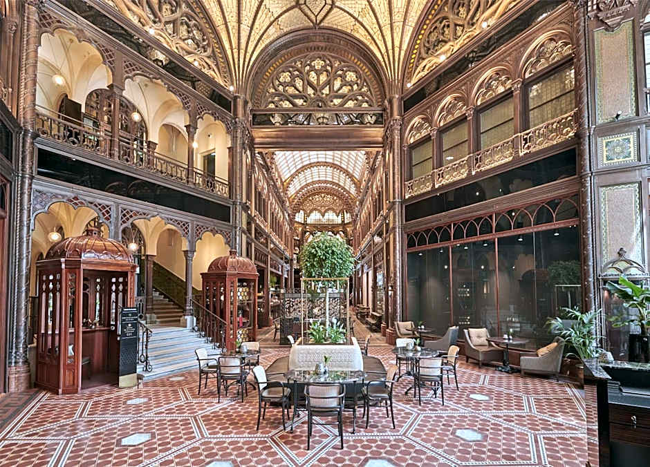 Parisi Udvar Hotel Budapest, part of Hyatt