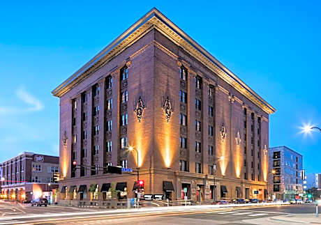 Canopy by Hilton Minneapolis Mill District