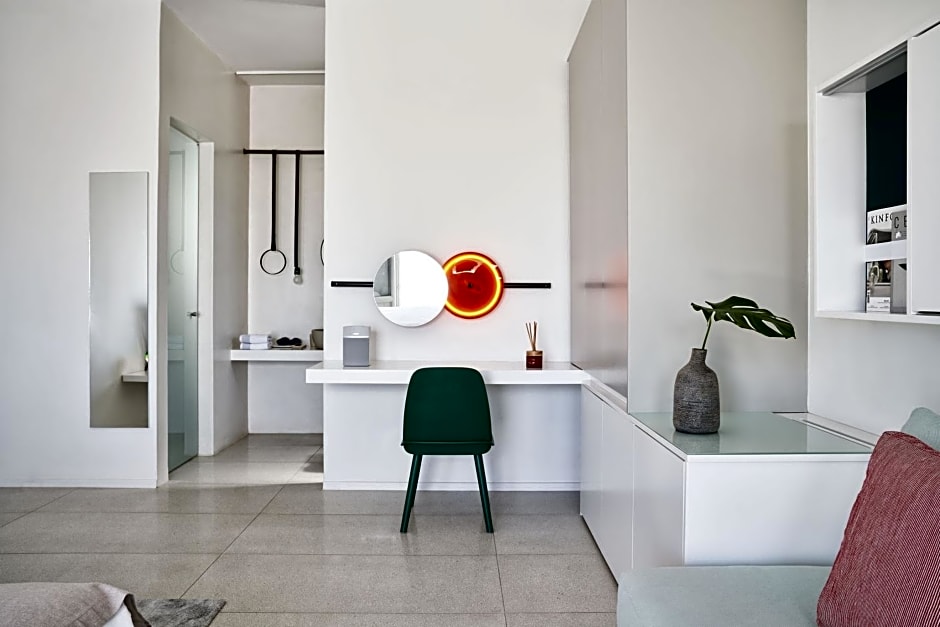 Alti Santorini Suites - Caldera View