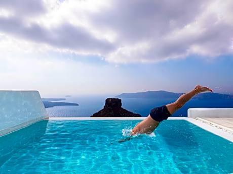 Astra Infinity Pool Suite with Caldera View