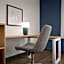 Spark by Hilton Lakewood Denver Southwest