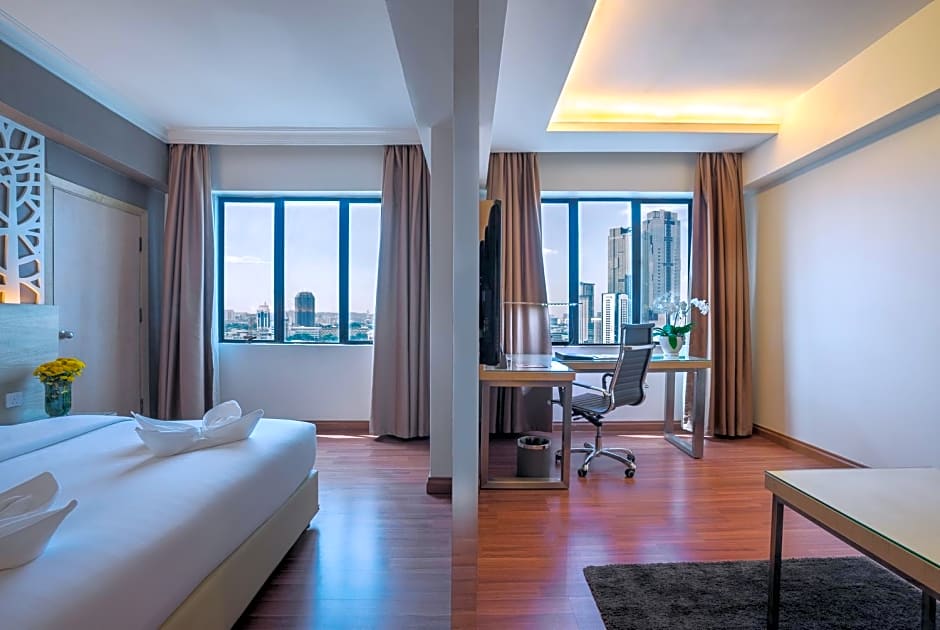 Crystal Crown Hotel, PJ