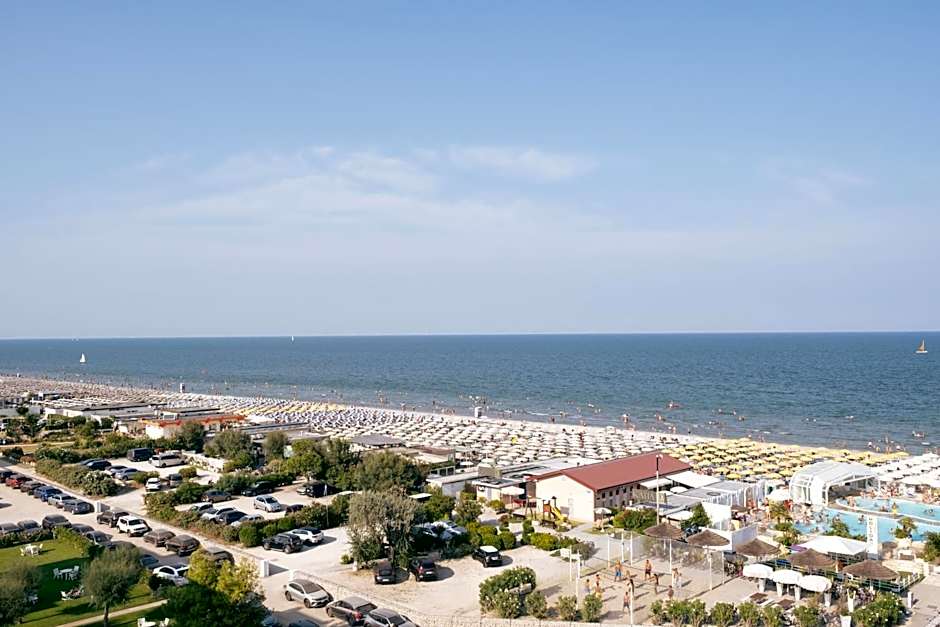 Hotel King - Azzurro Club