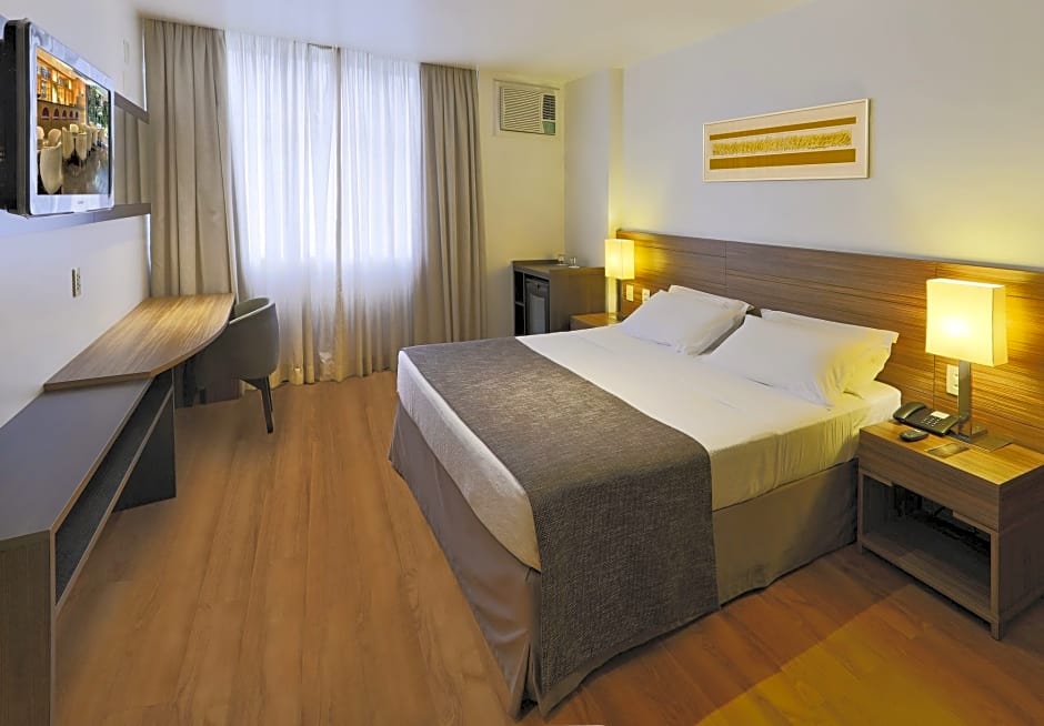 Premier Copacabana Hotel