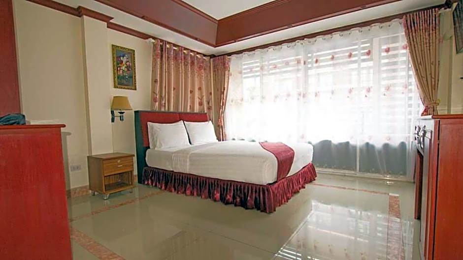 Bluebird Inn Pattaya