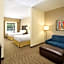 Holiday Inn Express & Suites Alpharetta By IHG