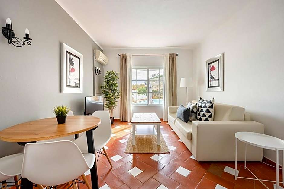 Baluarte da Vila Apartments