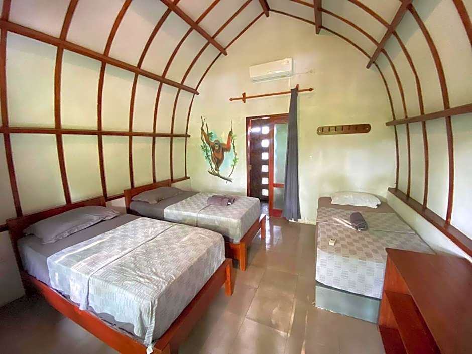 Gino's Place - Guest House & Jungle Trekking