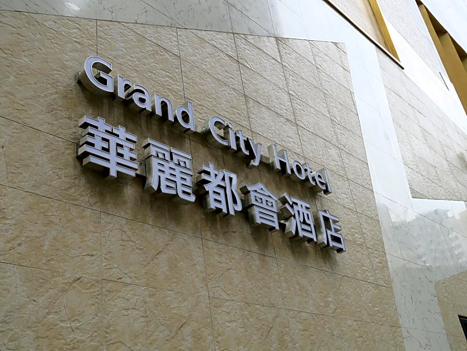 Grand City Hotel