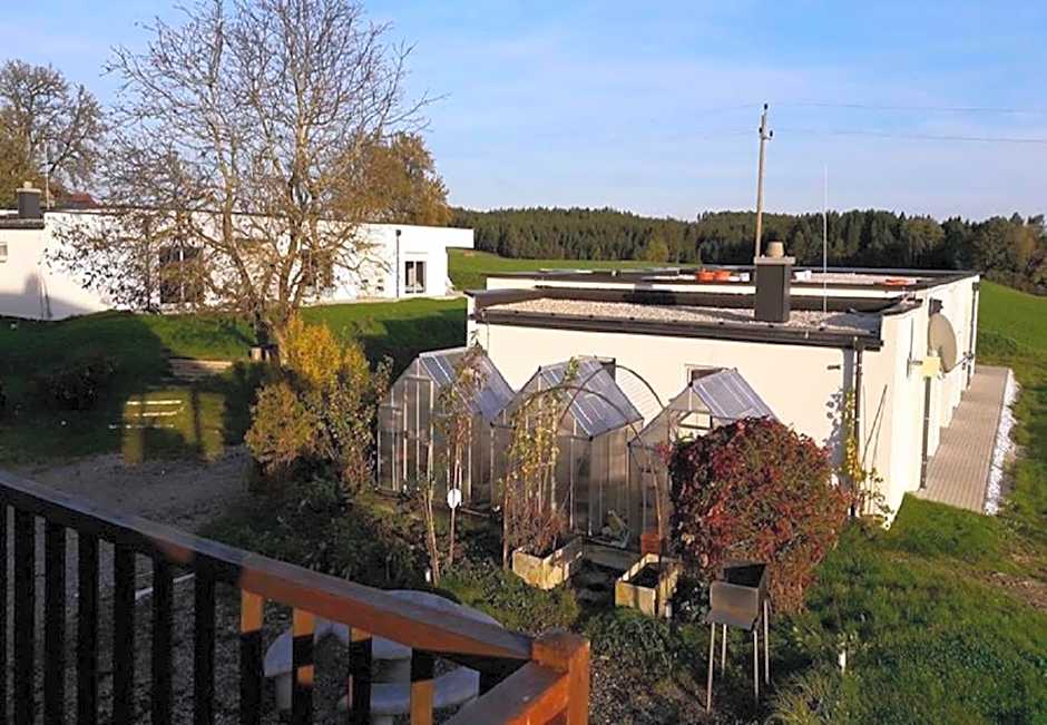 Geinberg Suites & Via Nova Lodges